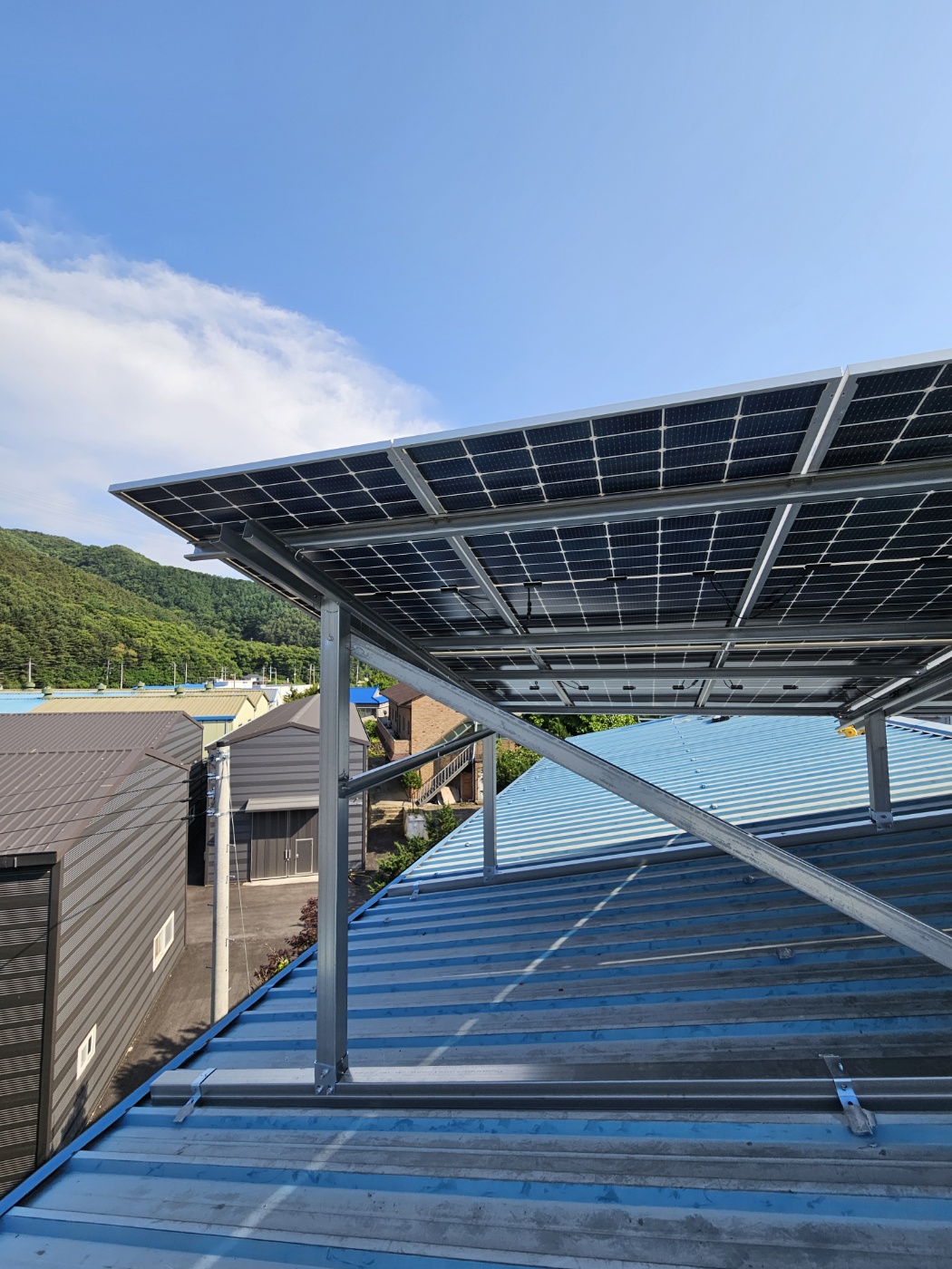 1794386480_u8a6zRnb_8b20a356a412330235d9f21e3410908a04e48553.jpg 이미지크게보기