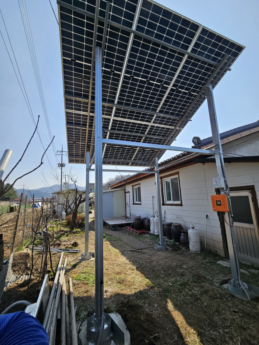 1794386480_ITNQlukJ_445c70f64b868e0831927bef06136b31ef41ab6a.jpg 이미지크게보기