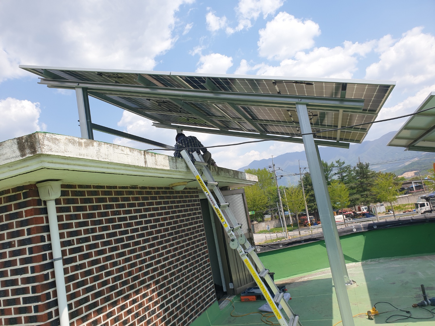 /user/s/shinenergy/editor/2303/209f3438b44bf68b375a585422181d1f_1679980999_4846.jpg 이미지크게보기