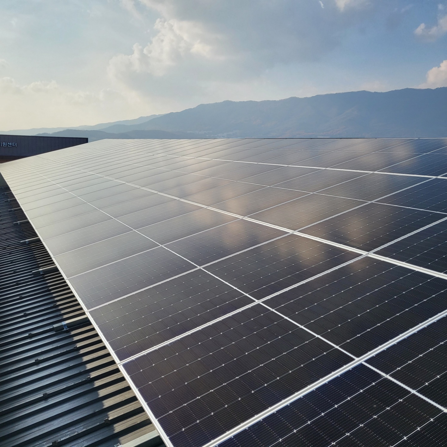 /user/s/shinenergy/editor/2303/209f3438b44bf68b375a585422181d1f_1679981102_3508.jpg 이미지크게보기